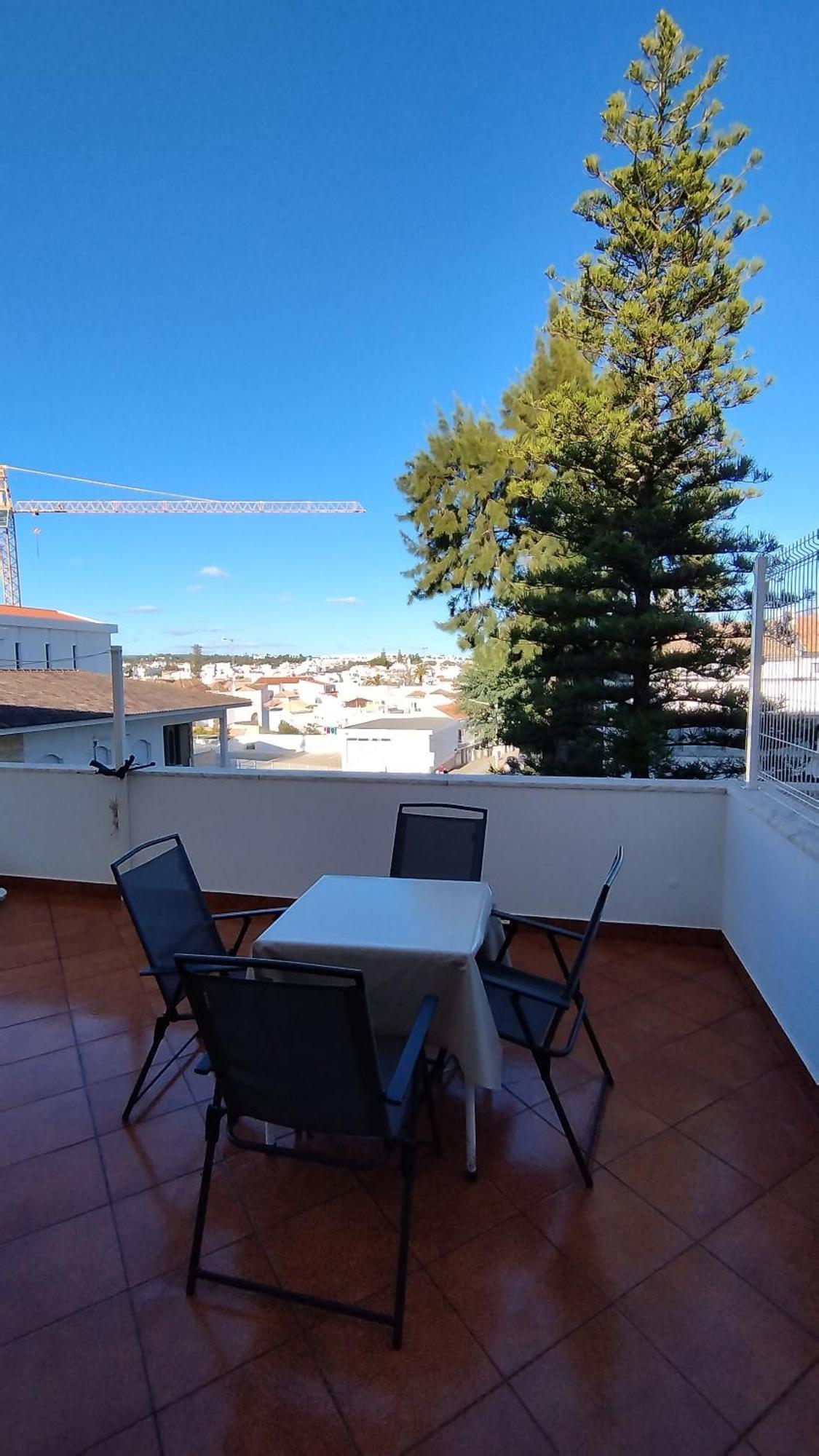 דירות Quarto Com Varanda No Centro Em טאווירה מראה חיצוני תמונה